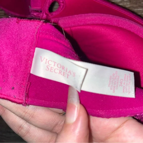 Sold-Victoria’s Secret Pink Lace Push up Bra Size 34D - Picture 4 of 5